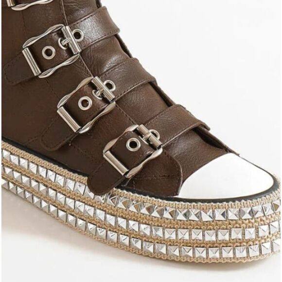 BEAST FASHION Brown High-Tops Multiple Silver Buckle Womens Shoes Size 7, 7.5, 8 - Picture 2 of 5